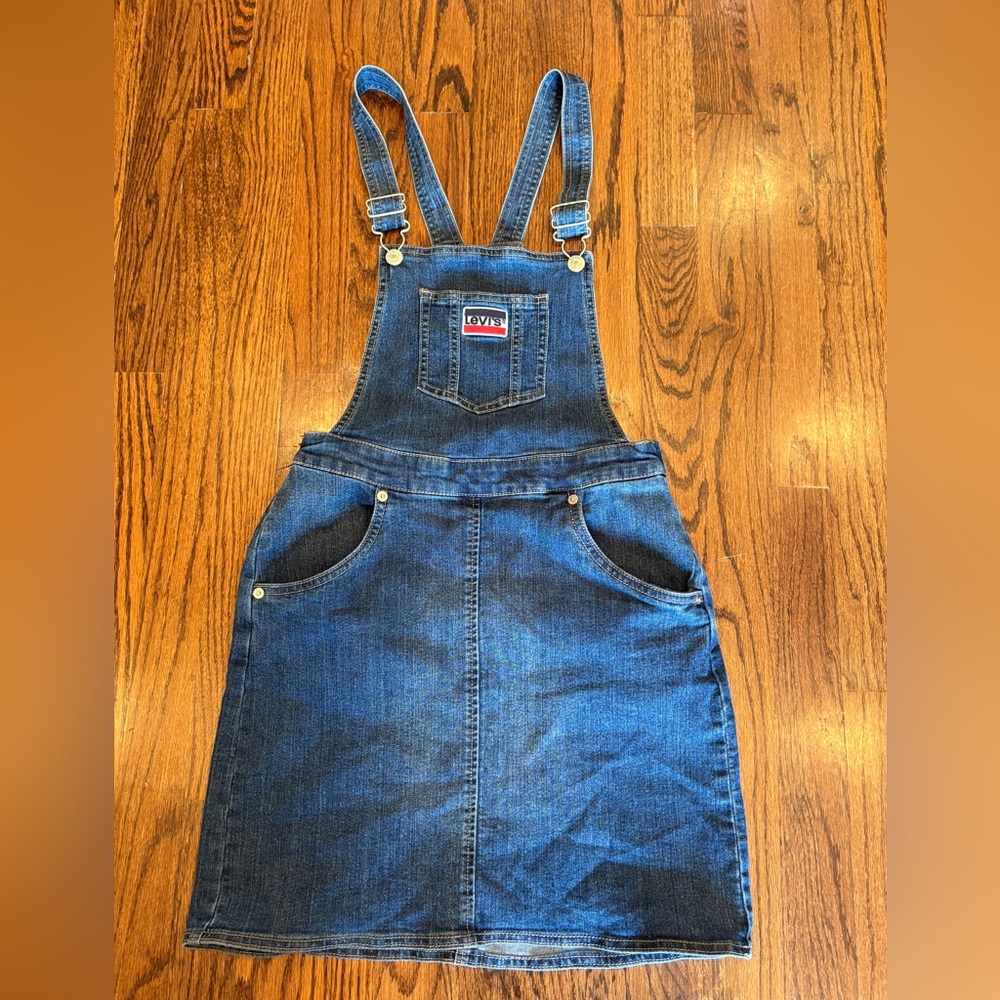 Levi's Classic Blue Denim Skirt Jumper Size Large Girls 12-13 years‎